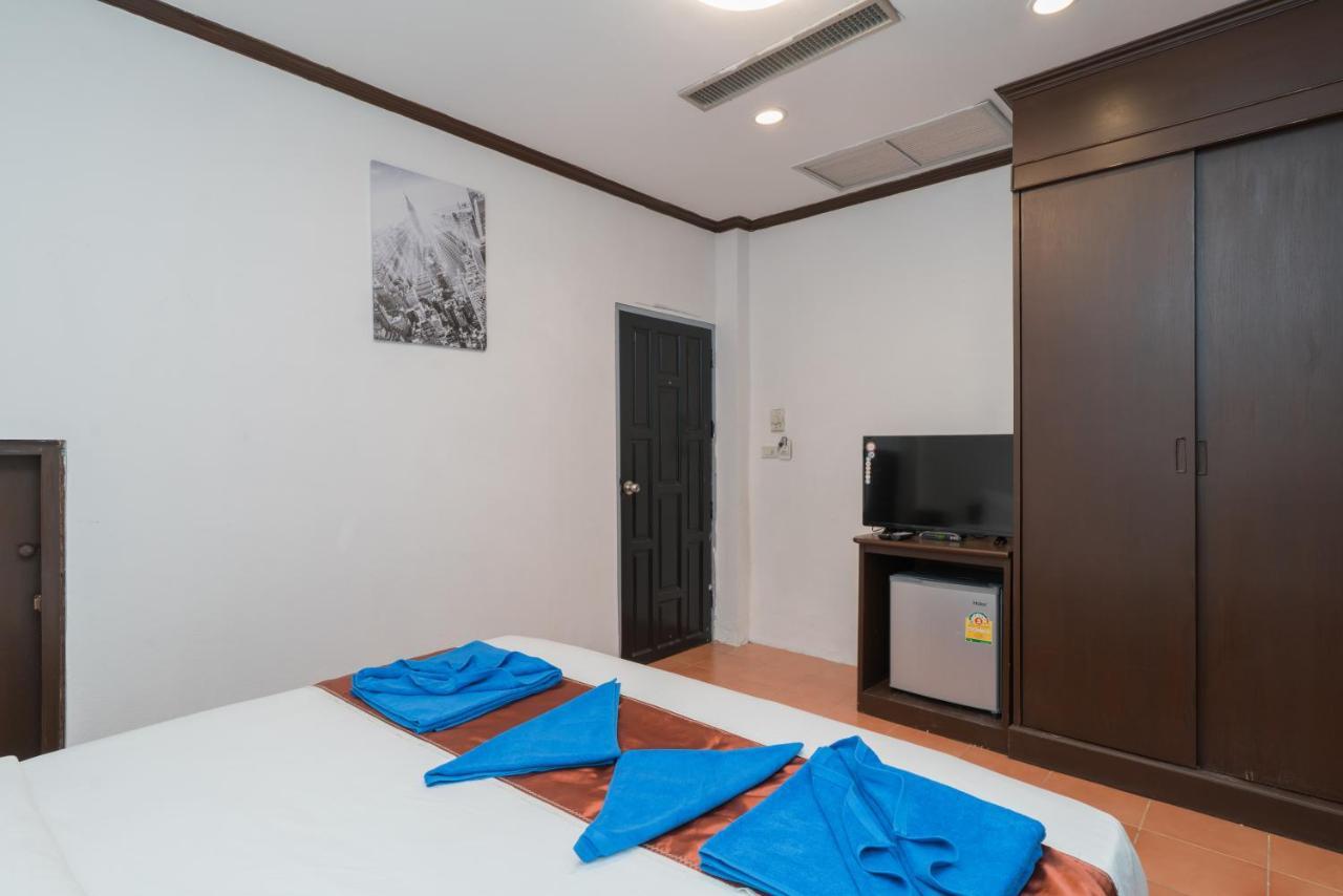 Knock Knock Beach Boutique Hotel Patong Luaran gambar