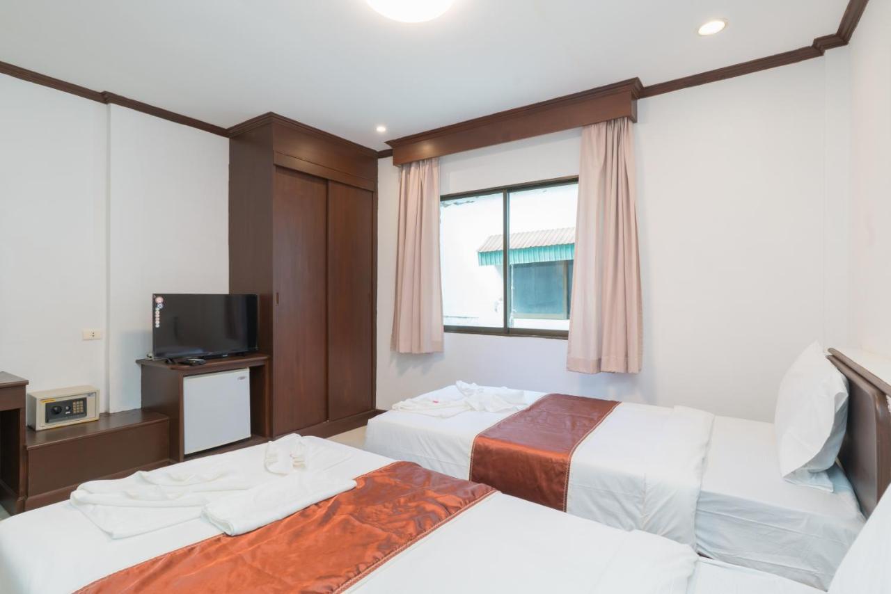 Knock Knock Beach Boutique Hotel Patong Luaran gambar