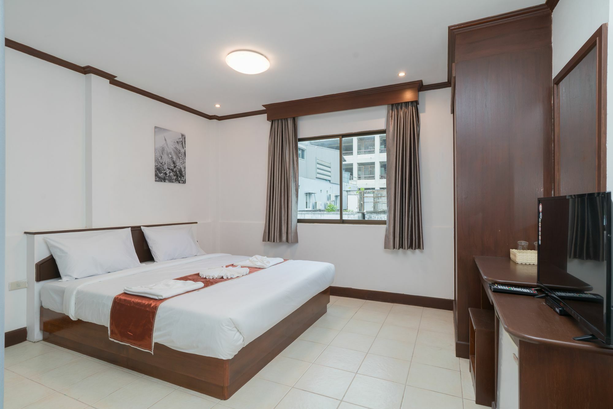 Knock Knock Beach Boutique Hotel Patong Luaran gambar